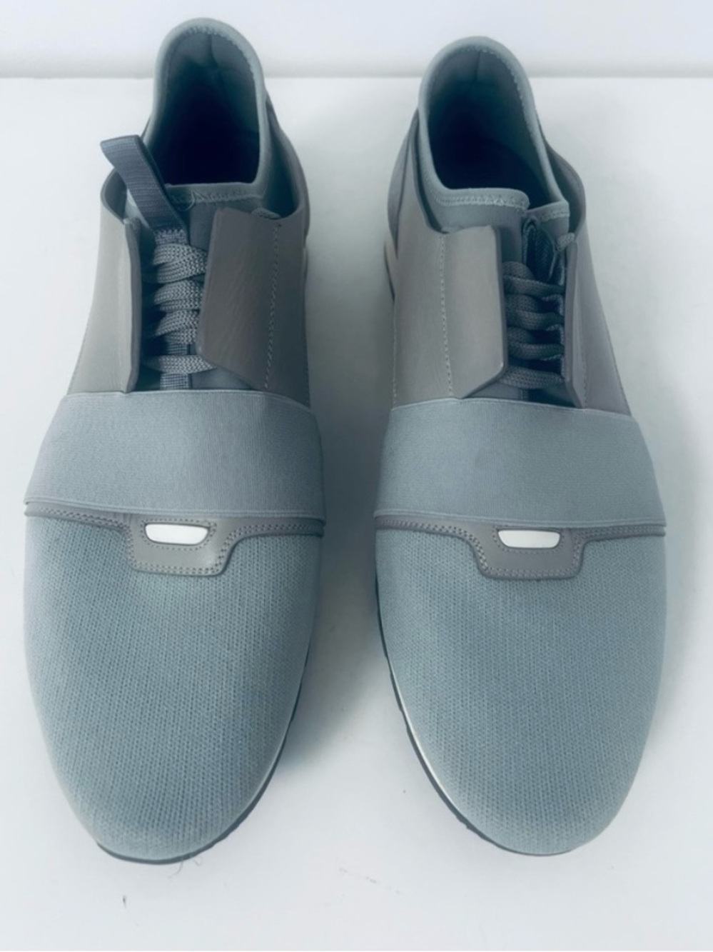 Balenciaga Men's Gray Suede Low-Top Sneakers with Red Heel Accent - Picture 11 of 13
